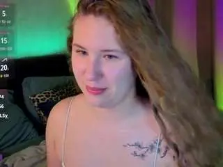 Camsoda Live Porn of elsiee-cuttiess