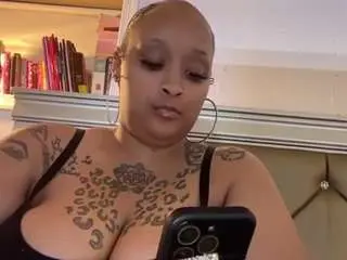 Camsoda Adult Webcam of xxxotictheeelovely