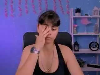 Camsoda Free Live Porn of emma-dark