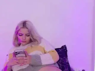 Camsoda Best Webcam of aisha-engel1