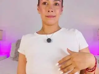 Camsoda Adult Video Chat of loribauer