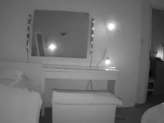 Camsoda Watch Live Sex Cams of voyeurcam-julmodels-living-6