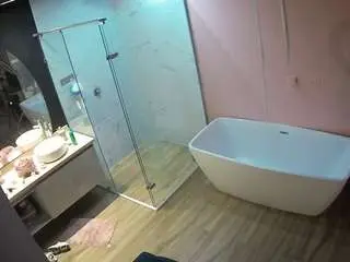 Camsoda Best Webcam of voyeurcam-casa-salsa-bathroom-2