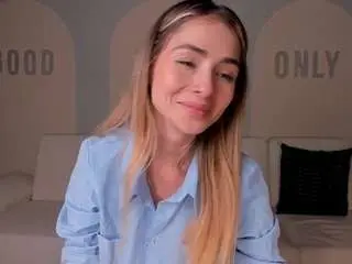 Camsoda Nude Webcam of staceywood