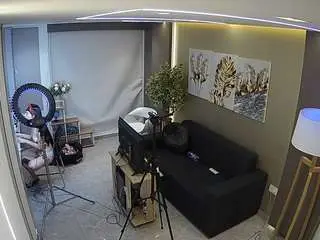 Camsoda Free Porn Cam of voyeurcam-casa-salsa-bedroom-9