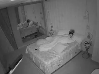 Camsoda Adult Webcams of voyeurcam-casa-salsa-bedroom-2