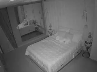 Camsoda Free Porn Cam of voyeurcam-casa-salsa-bedroom-2