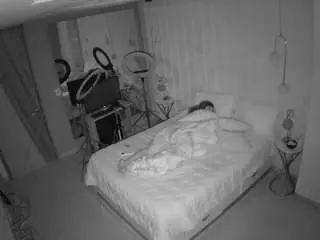 Camsoda Sex Chat of voyeurcam-casa-salsa-bedroom-2