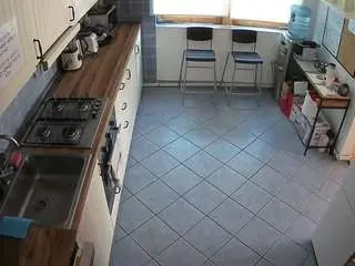 Camsoda Live Sex Cam of voyeurcam-julmodels-kitchen-2