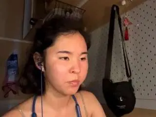 Camsoda Free Live Porn of genniewaltemeyer