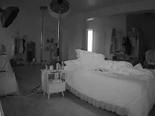Camsoda Nude Webcam of voyeurcam-celticiron-02