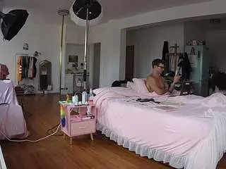 Camsoda Adult Webcam of voyeurcam-celticiron-02