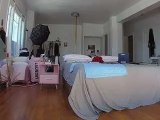Camsoda Adult Webcam of voyeurcam-celticiron-02