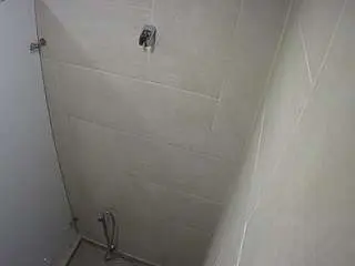 Camsoda Nude Webcam of voyeurcam-jb-shower-1