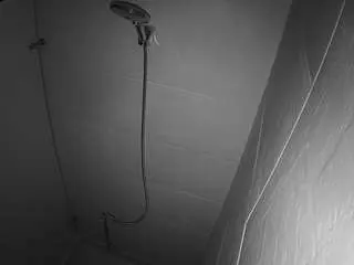 Camsoda Free Live Porn of voyeurcam-jb-shower-1