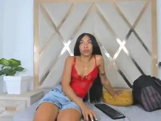 Camsoda Free Live Porn of angelkyraasm
