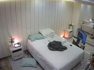 Camsoda Adult Video Chat of voyeurcam-casa-salsa-bedroom-5