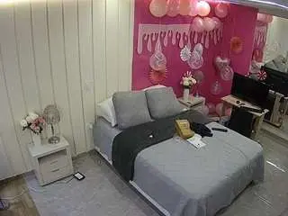 Camsoda Adult Webcams of voyeurcam-casa-salsa-bedroom-5