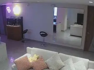 Camsoda Sex Chat of voyeurcam-casa-salsa-parlor