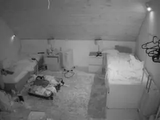 Camsoda Best live sex cam show of voyeurcam-julmodels-whitebed-3