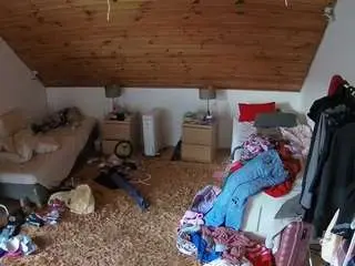 Camsoda Best live sex cam show of voyeurcam-julmodels-whitebed-3