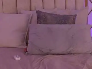 Camsoda Free Porn Cam of lyrabellini