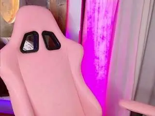 Camsoda Nude Webcam of sarah-greey