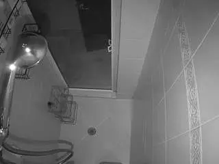 Camsoda Adult Webcam of voyeurcam-baileybase-shower