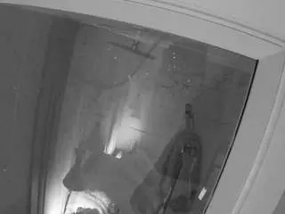 Camsoda Private Sex Chat of voyeurcam-casa-salsa-bathroom-12