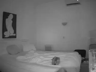Camsoda Adult Webcams of voyeurcam-julmodels-reallife-2