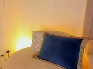 Camsoda Private Sex Chat of luisah-at-home