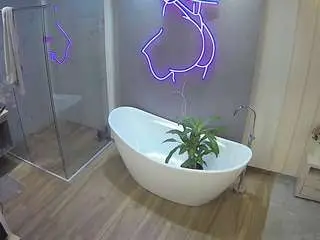 Camsoda Best Webcam of voyeurcam-casa-salsa-bathroom-5