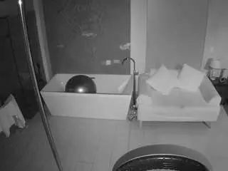 Camsoda Sex Cam of voyeurcam-casa-salsa-bathroom-3