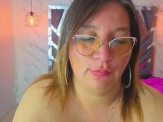Camsoda Sex Chat of maylinrosse