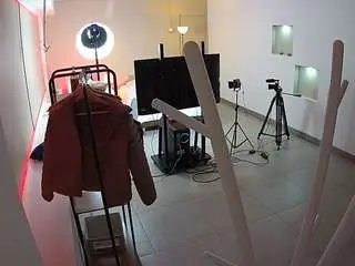 Camsoda Free Porn Cam of voyeurcam-jb-room-1