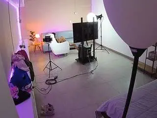 Camsoda Sex Cam of voyeurcam-jb-room-1