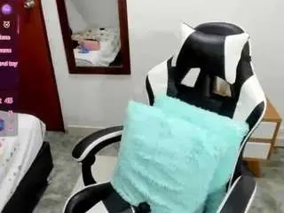 Camsoda Free Live Porn of aida-hadid