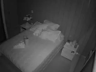 Camsoda Live Sex Cam of voyeurcam-casa-salsa-bedroom-7