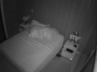 Camsoda Nude Webcam of voyeurcam-casa-salsa-bedroom-7