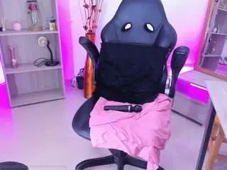 Camsoda Sex Cam of jisoosquirt