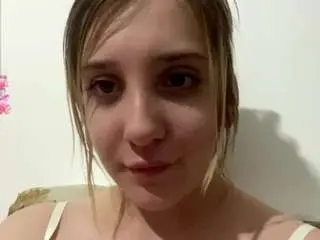 Camsoda Nude Webcam of jacquelinehurtado