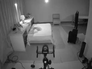 Camsoda Private Sex Chat of voyeurcam-jb-bondage