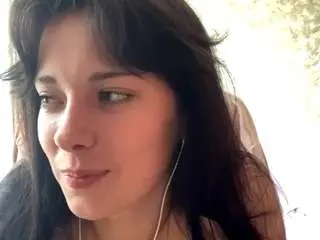 Camsoda Nude Webcam of yoshieniedzielski