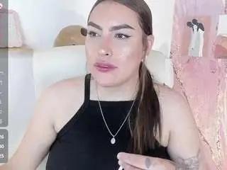 Camsoda Adult Webcam of malley-adams
