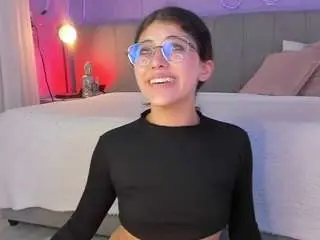 Camsoda Sex Chat of corinne-benson