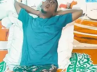 Camsoda Free Porn Cam of indianthuggin