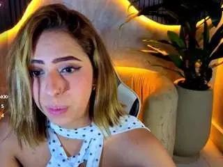 Camsoda Free Porn Cam of tamara-tp