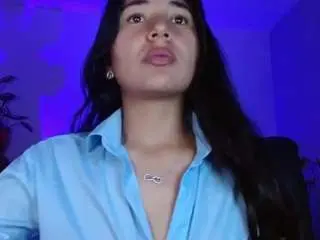 Camsoda Free Porn Cam of sharick-diamond