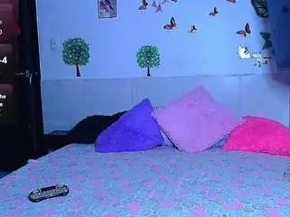 Camsoda Adult Video Chat of emily-cooper-a
