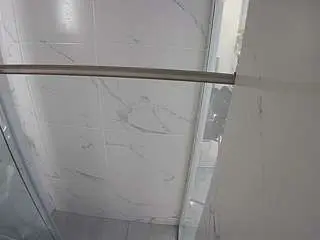 Camsoda Sex Chat of voyeurcam-casa-salsa-bathroom-9